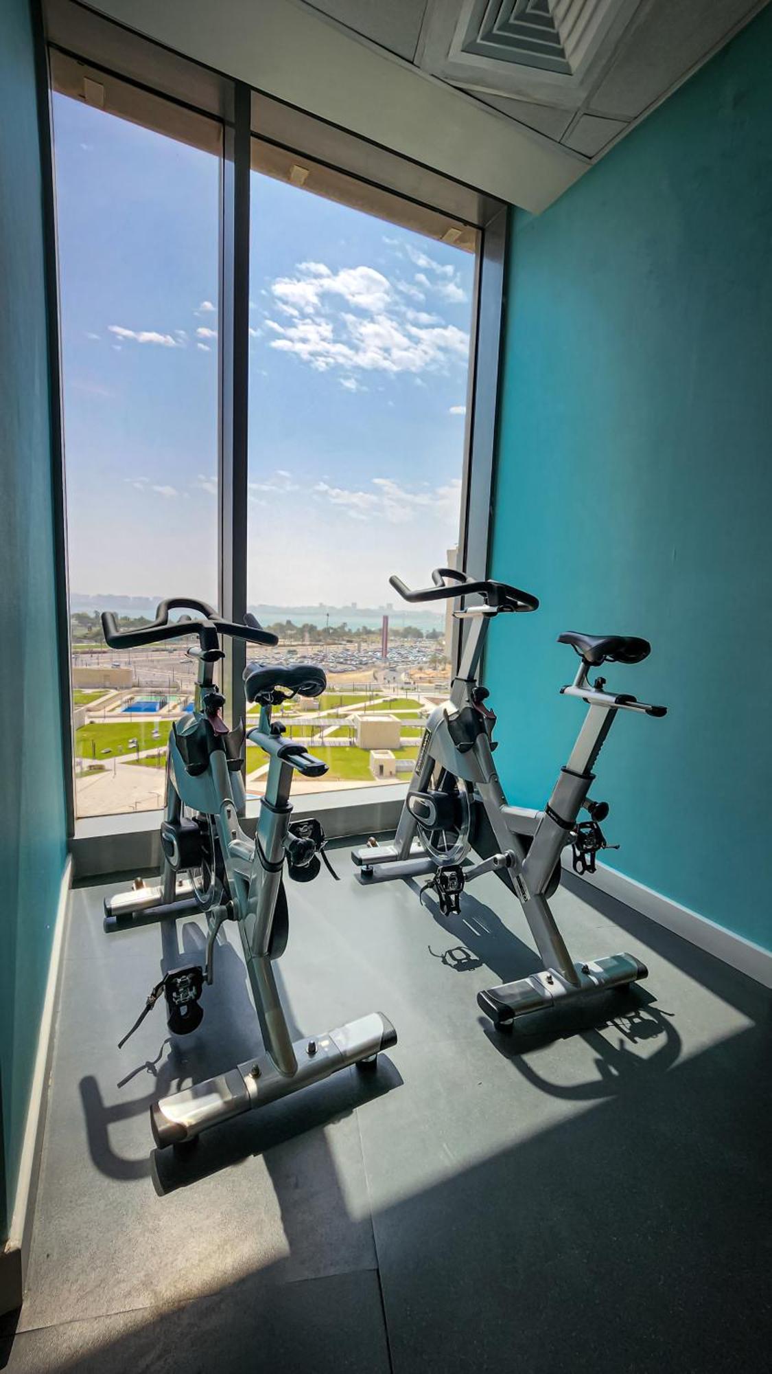 City Centre Rotana Ad-Dauha Zewnętrze zdjęcie The gym at the hotel