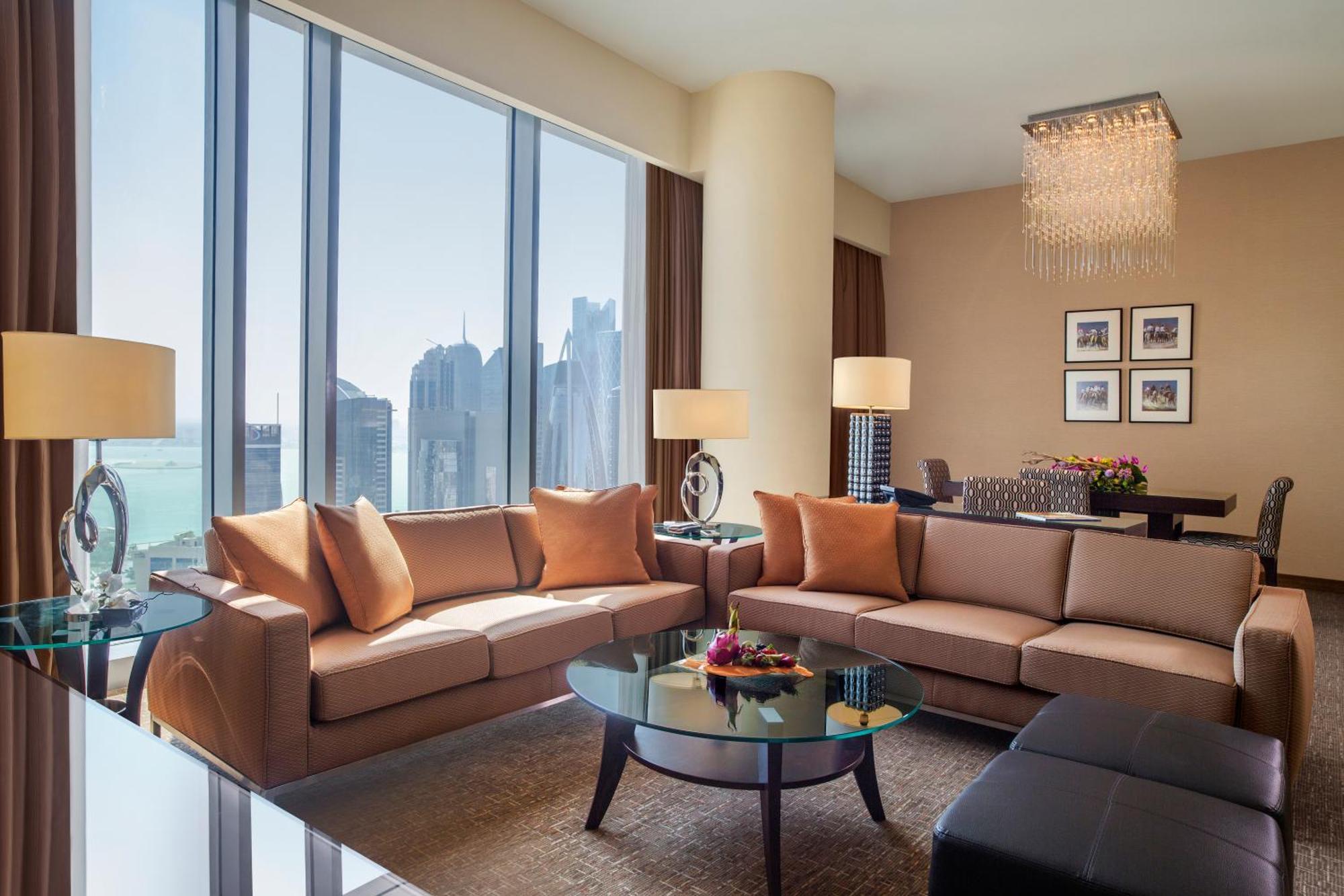 City Centre Rotana Ad-Dauha Zewnętrze zdjęcie A living room in a suite at the Ritz-Carlton, DIFC